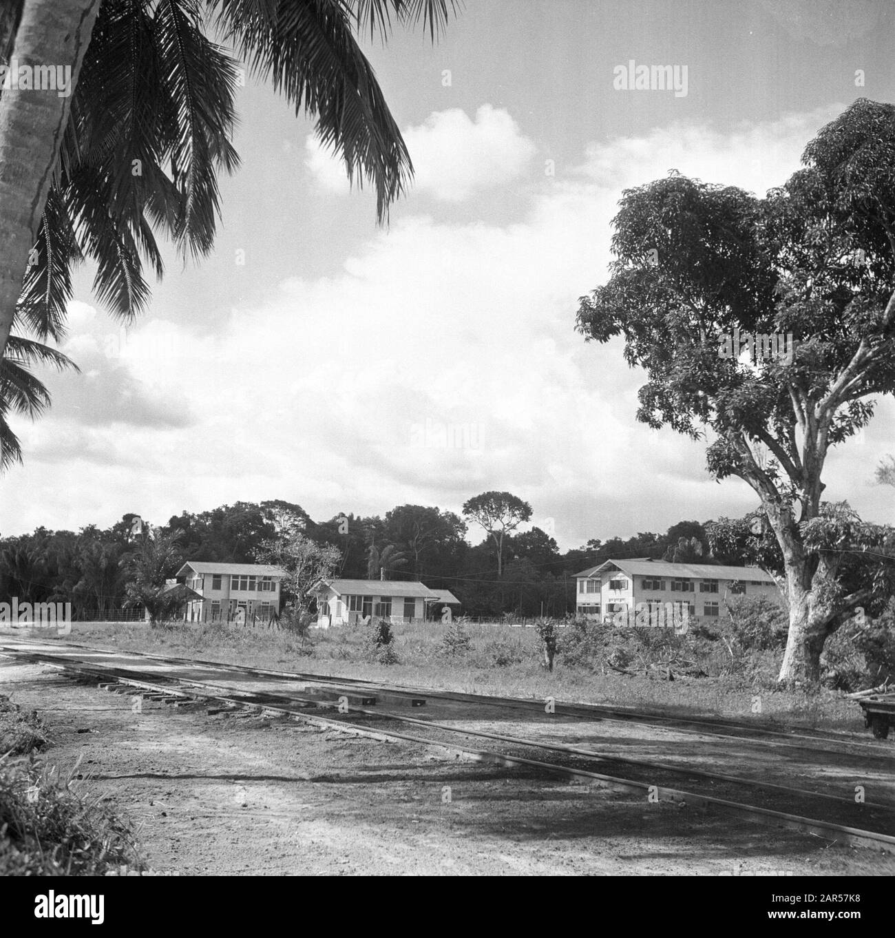 Voyage au Suriname et aux Antilles néerlandaises Le Juliana Shipmentshospitaal dans la station de câble Date: 1947 lieu: Station de câble, Suriname mots clés: Hôpitaux Banque D'Images