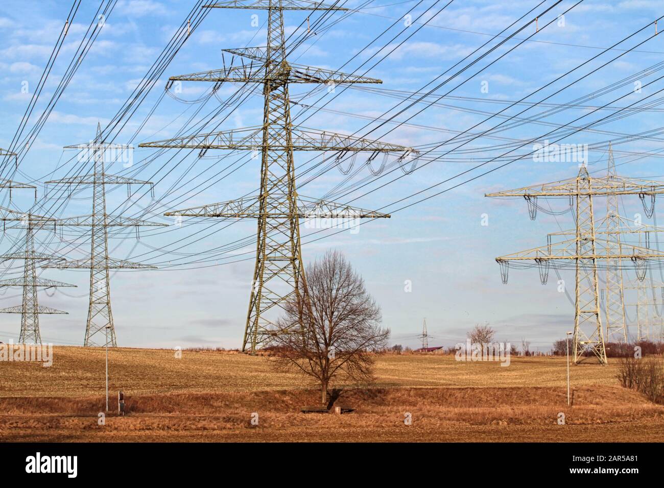 Pylônes haute tension en Allemagne Banque D'Images