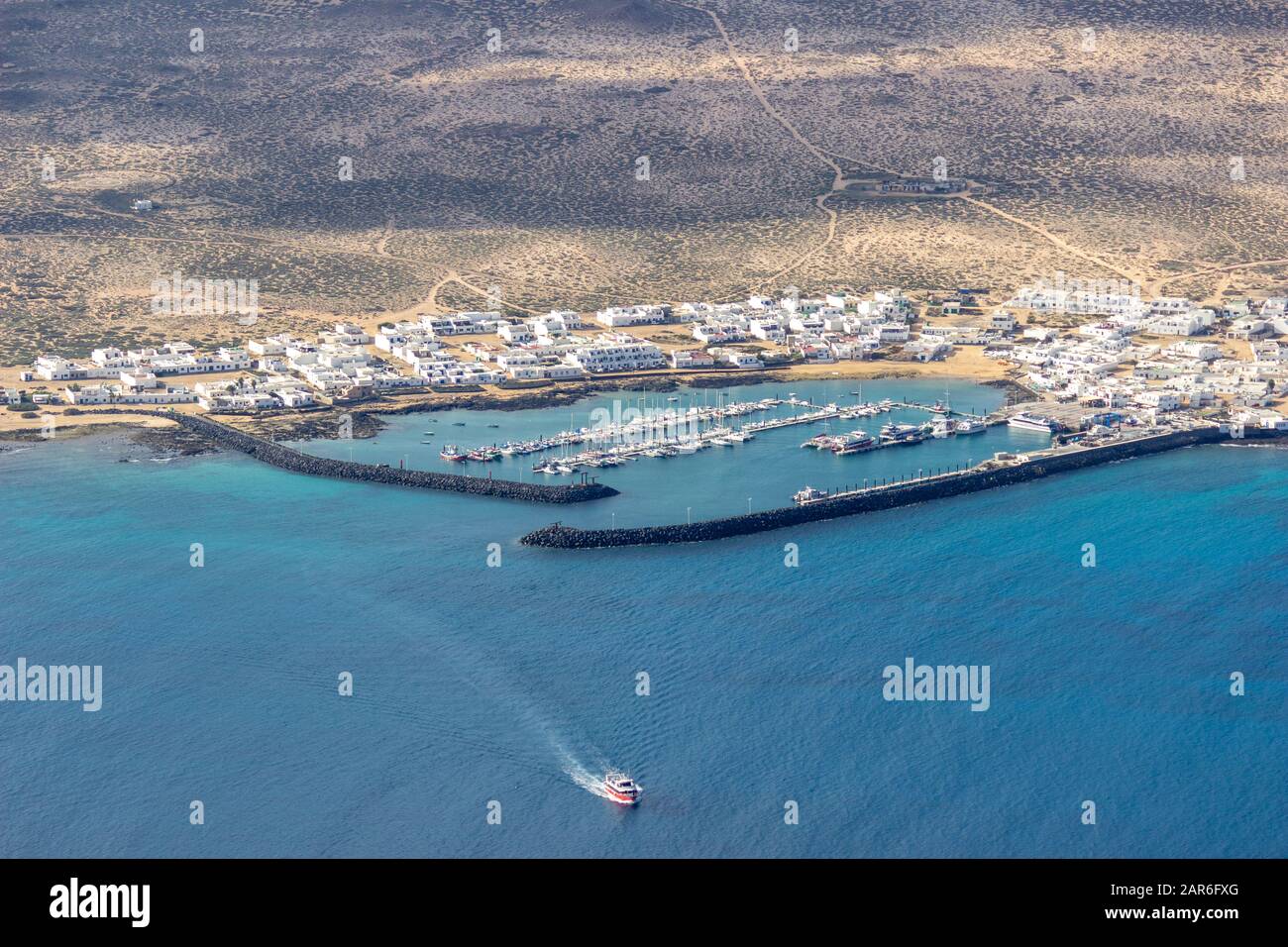 Vue panoramique du point de vue Mirador del Rio au nord de l'île des canaries Lanzarote, Espagne Banque D'Images