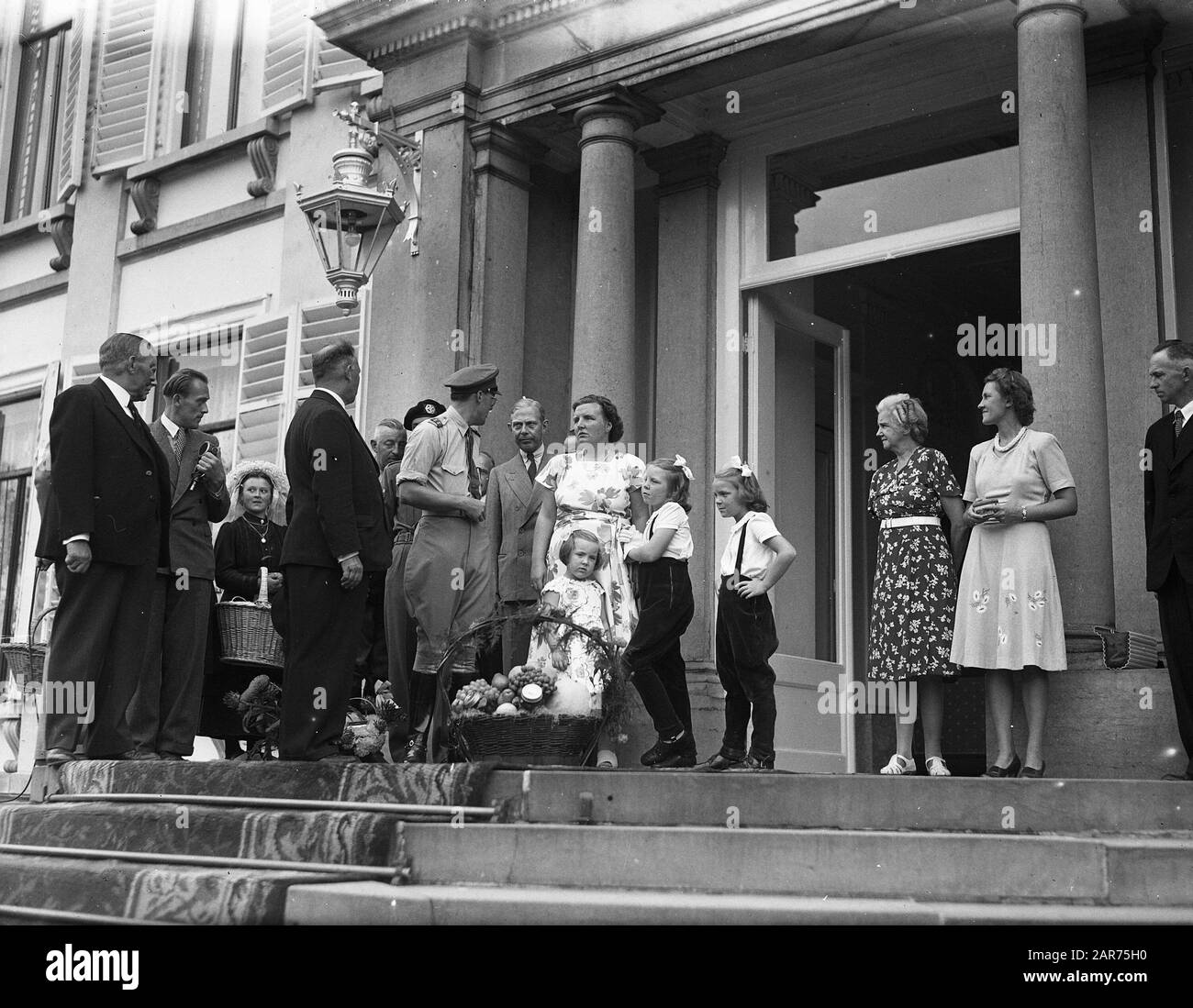 Ruiterfeest Princesses À Cheval Date: 19 Septembre 1947 Mots Clés: Princesses Banque D'Images