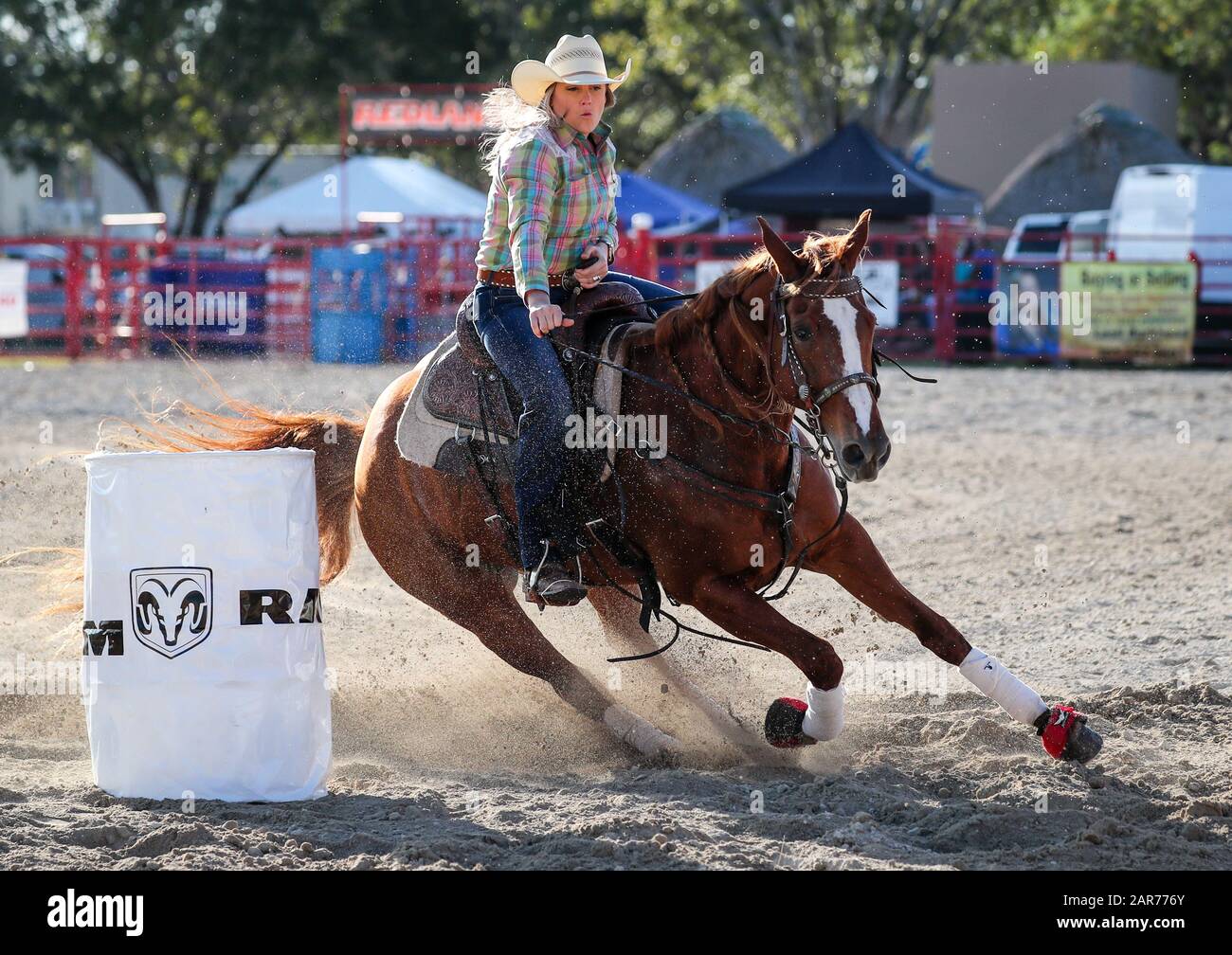 25 janvier 2020 : Bobbie JO Alcazar participe à l'événement Barrel Racing lors du 71ème rodéo du championnat Homestead au Doc DeMilly Rodeo Arena de Harris Field à Homestead, en Floride. Mario Houben/CSM Banque D'Images