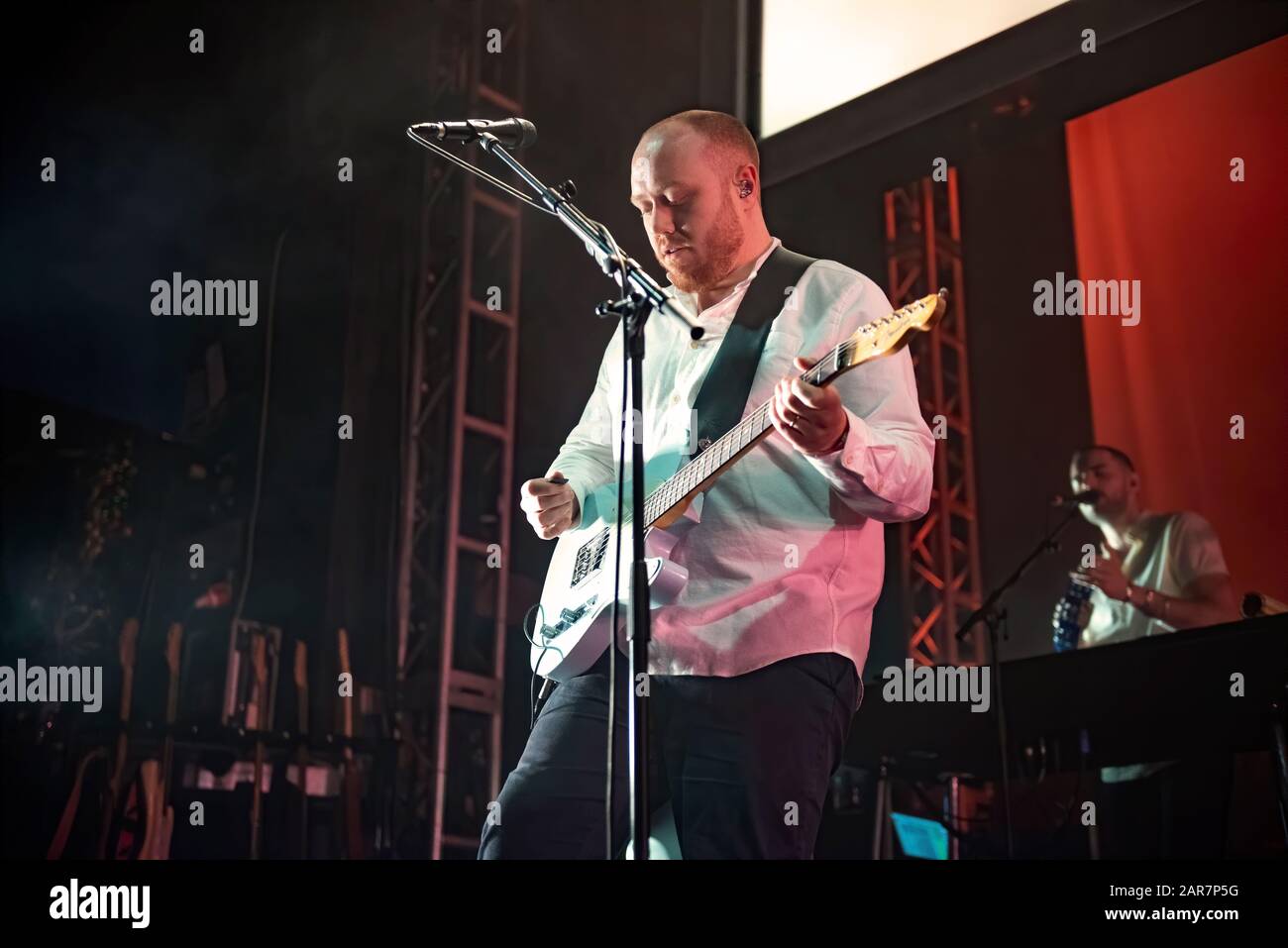 Leeds, Royaume-Uni. 25 janvier 2020. Jack Steadman, Jamie MacColl, Suren de Saram, et Ed Nash du groupe Bombay Bicycle Club se présentent à l'O2 Academy Leeds vendu sur Tout Le Reste A Fait Une Tournée Britannique Erronée, Leeds 2020-01-25 . Crédit : Gary Mather/Alay Live News Banque D'Images