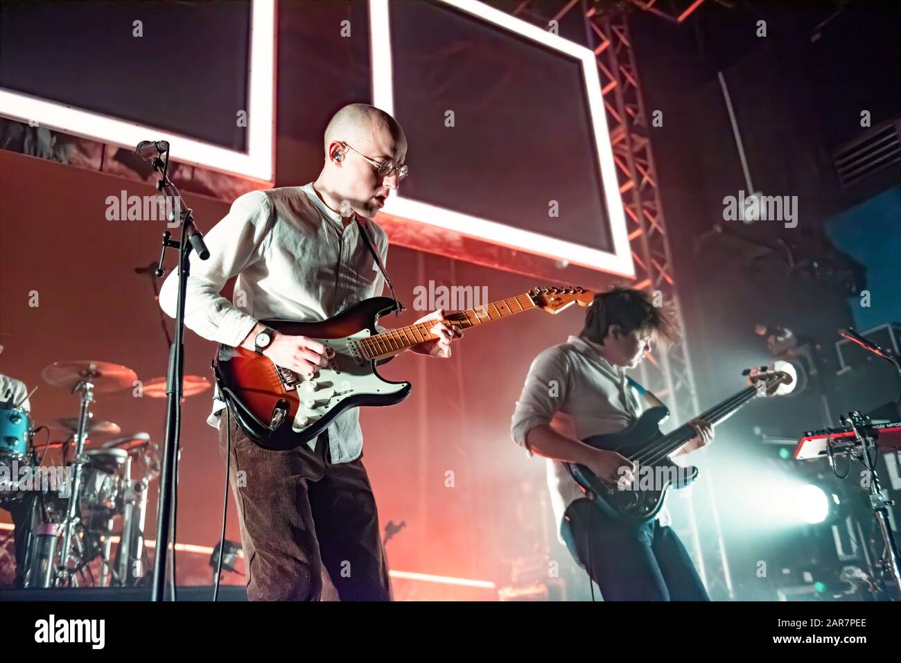 Leeds, Royaume-Uni. 25 janvier 2020. Jack Steadman, Jamie MacColl, Suren de Saram, et Ed Nash du groupe Bombay Bicycle Club se présentent à l'O2 Academy Leeds vendu sur Tout Le Reste A Fait Une Tournée Britannique Erronée, Leeds 2020-01-25 . Crédit : Gary Mather/Alay Live News Banque D'Images