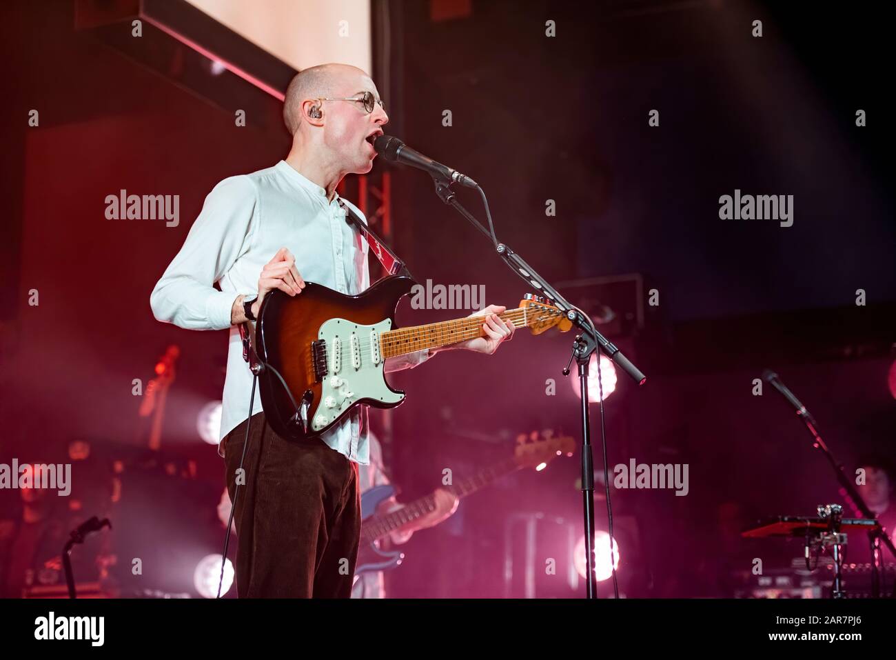 Leeds, Royaume-Uni. 25 janvier 2020. Jack Steadman, Jamie MacColl, Suren de Saram, et Ed Nash du groupe Bombay Bicycle Club se présentent à l'O2 Academy Leeds vendu sur Tout Le Reste A Fait Une Tournée Britannique Erronée, Leeds 2020-01-25 . Crédit : Gary Mather/Alay Live News Banque D'Images