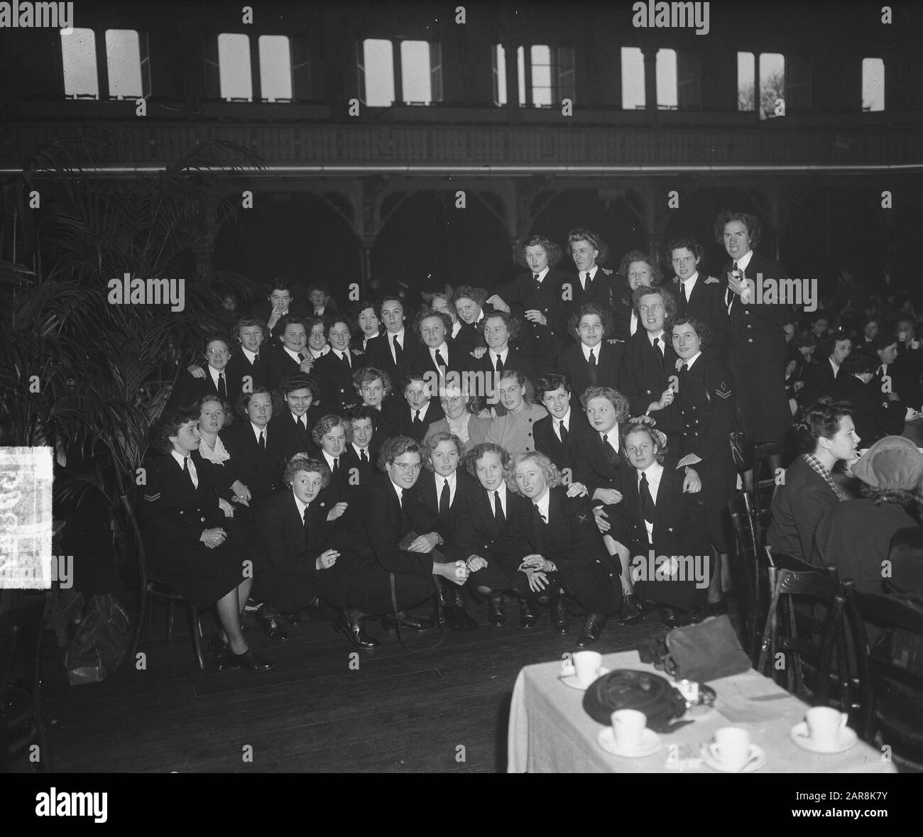Marva 5 Ans Commémoration À La Haye Date : 29 Octobre 1949 Lieu : La Haye, Zuid-Holland Mots Clés : Commémoration Banque D'Images