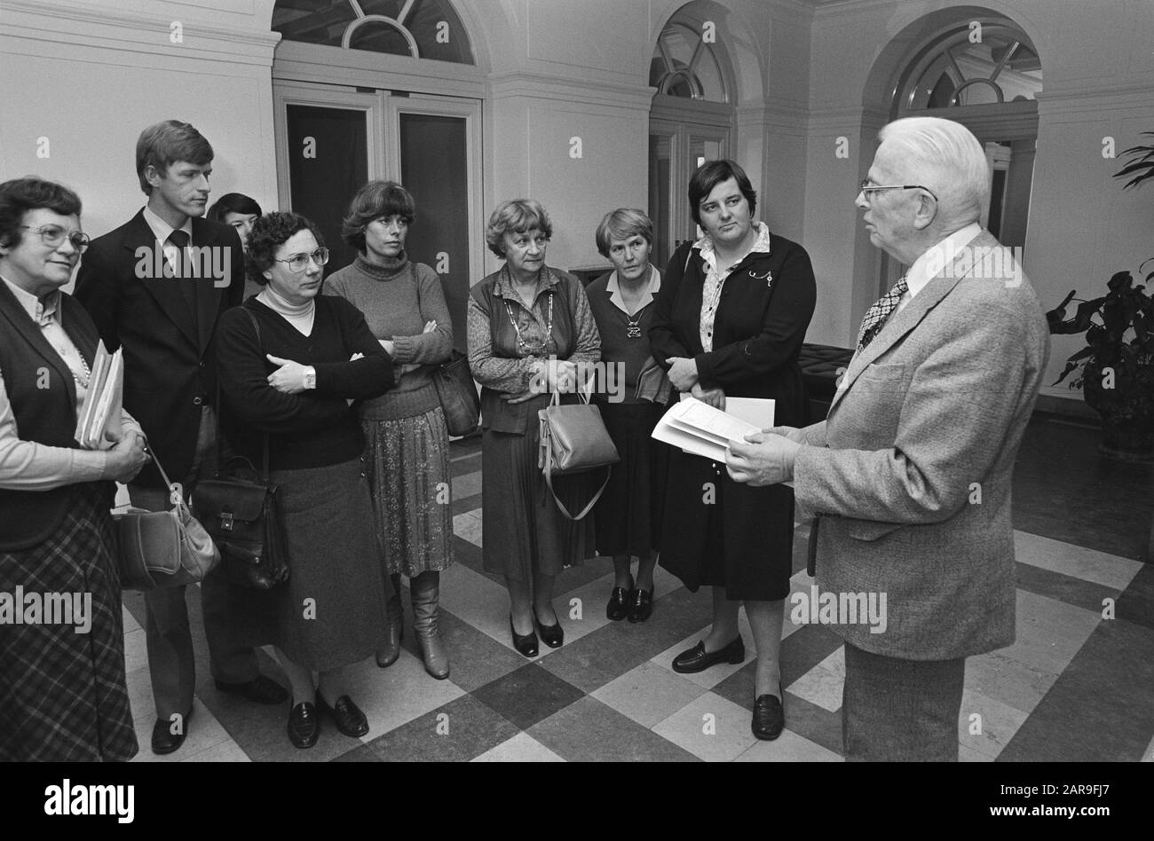 Président du comité d'accompagnement renseignements sur l'alcool Date : 23 octobre 1980 mots clés : commissions, reçus Banque D'Images