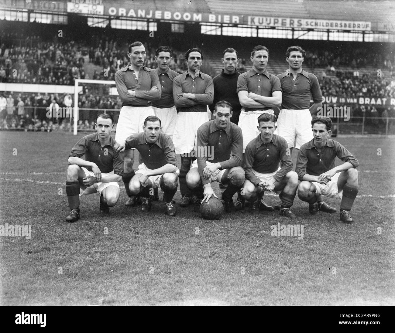 Équipe nationale néerlandaise-belge Date: 17 mars 1948 mots clés: Équipes, sports, football Banque D'Images