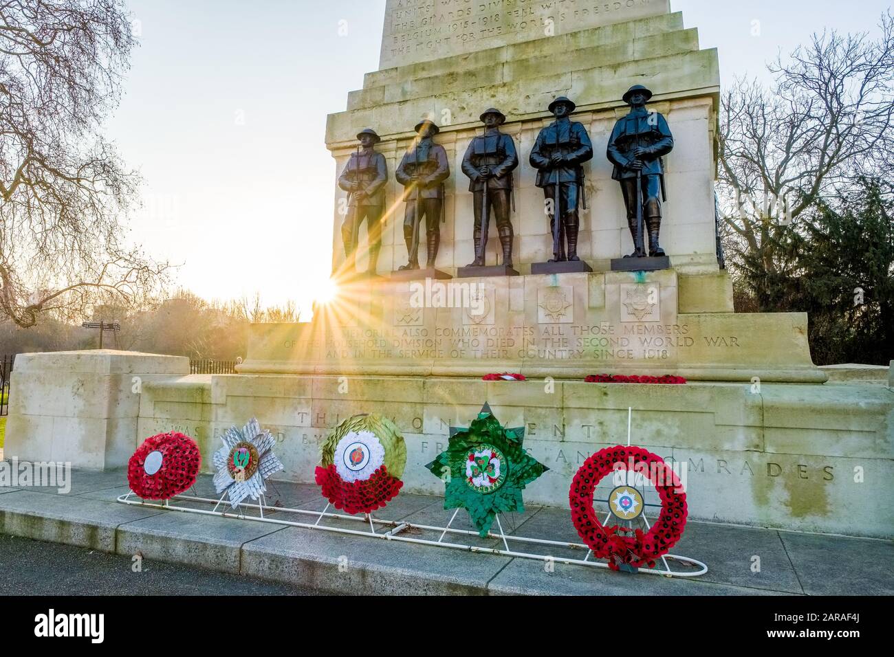 The Guards Memorial, également connu sous le nom de Guards Division War Memorial, près de Horse Guards Parade, Londres, Royaume-Uni Banque D'Images