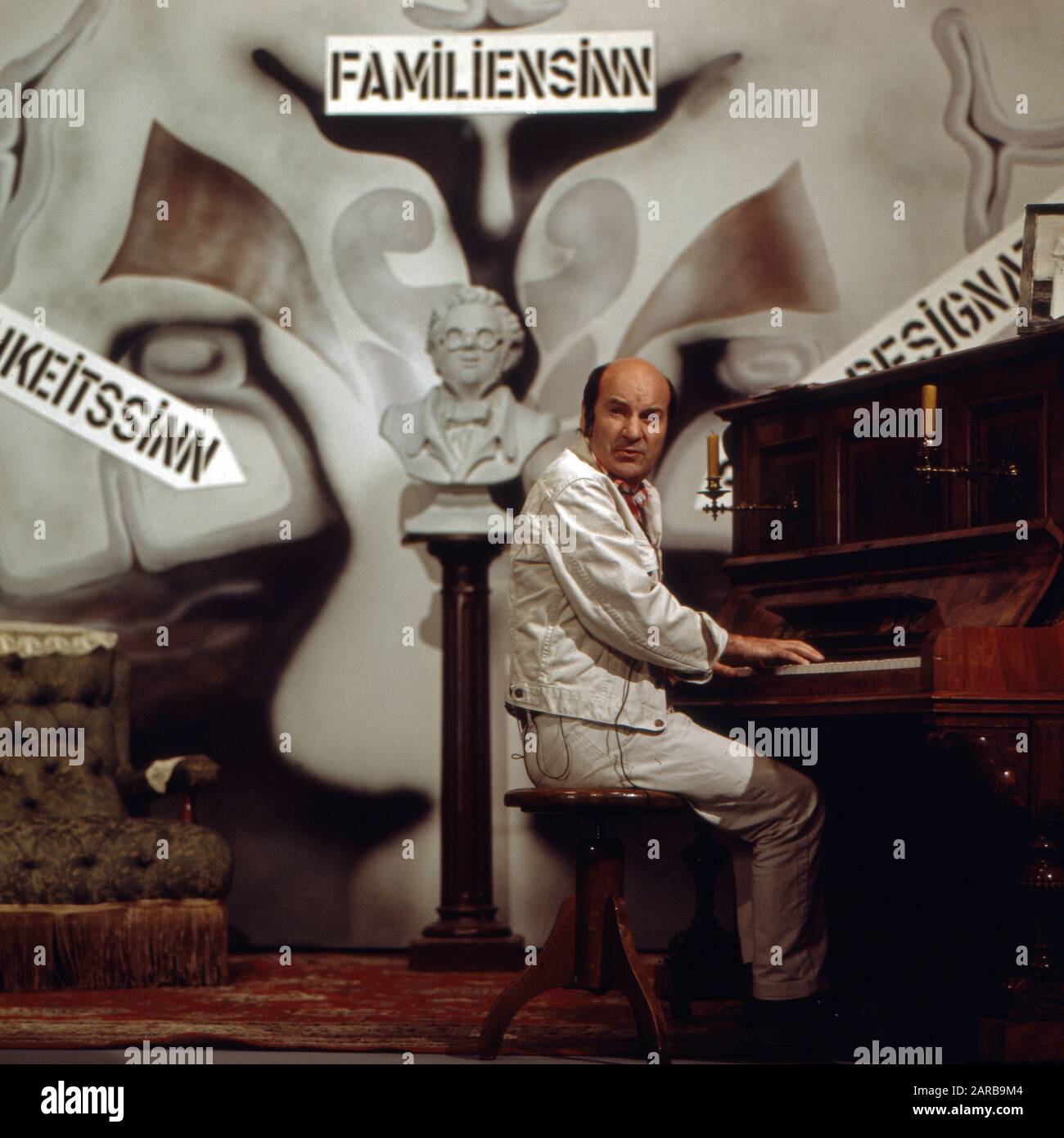 Die Ehrbare Birne, Show, Deutschland 1979, Szenfoto Am Klavier Banque D'Images