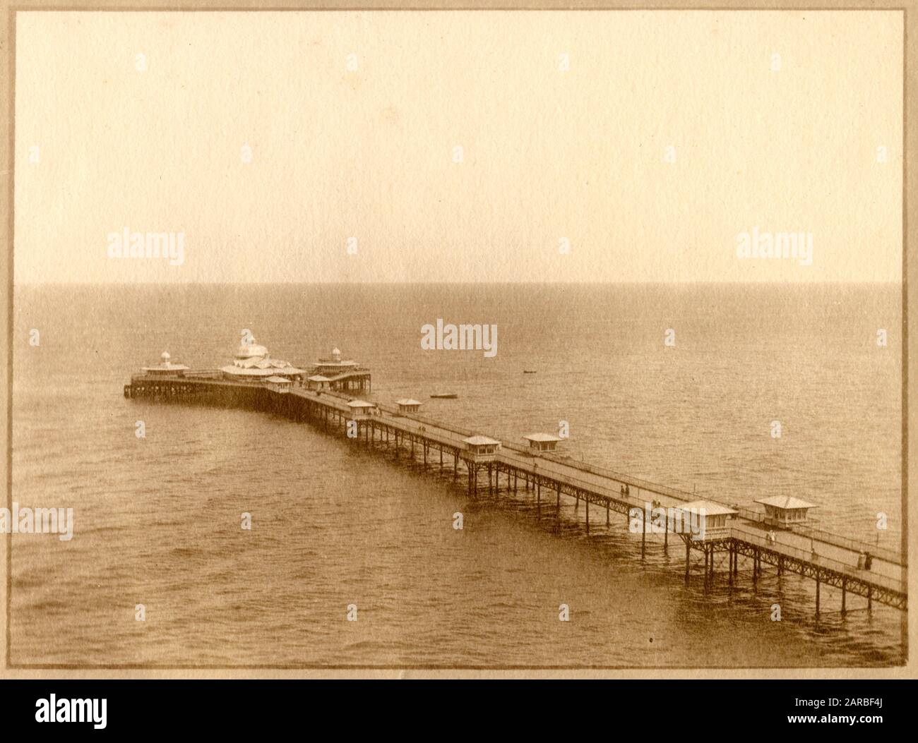 Vue sur la jetée, Llandudno, pays de Galles du Nord. Banque D'Images