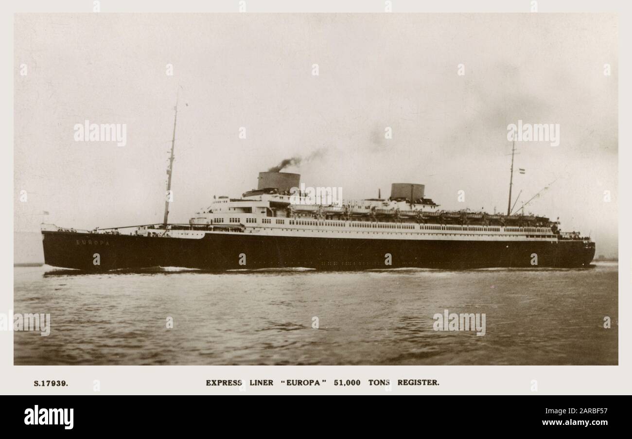 SS Europa of Norddeutscher Lloyd (NDL) (North German Lloyd) était une compagnie maritime allemande. Le SS Europa (plus tard le SS Liberte) et son navire jumeau, le Bremen, étaient les deux navires océaniques à turbine à vapeur à grande vitesse les plus avancés de leur époque, remportant tous deux le Blue Riband. Banque D'Images