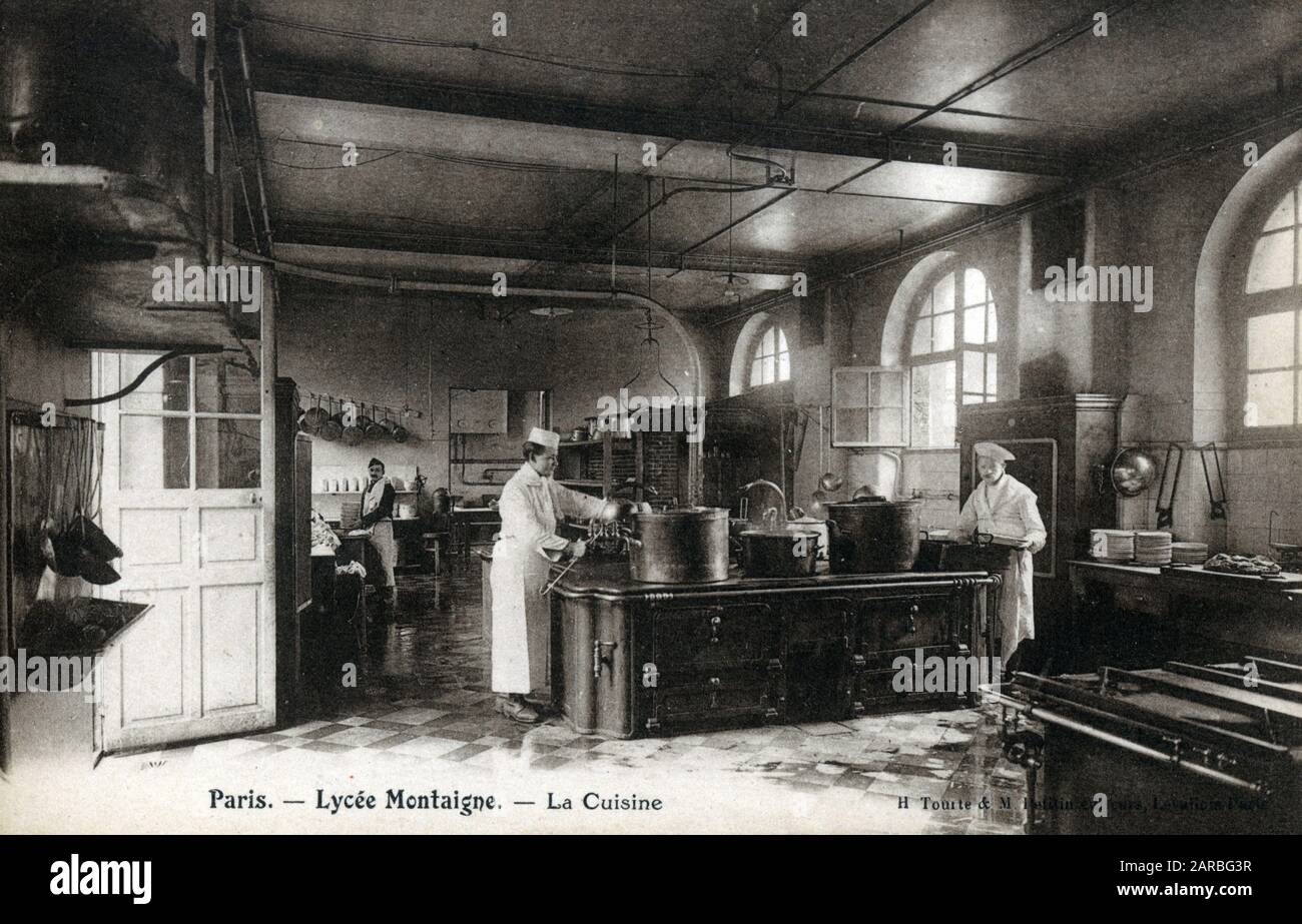 Paris - les cuisines du Lycée Montaigne, célèbre lycée public français ...
