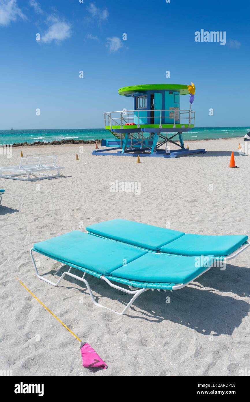 Tour De Guet De Sauveteur Sur South Beach, Miami Beach, Miami, Floride, États-Unis D'Amérique, Amérique Du Nord Banque D'Images Tour De Guet De Sauveteur Sur South Beach, Miami Beach, Miami, Floride, États-Unis D'Amérique, Amérique Du Nord Banque D'Images