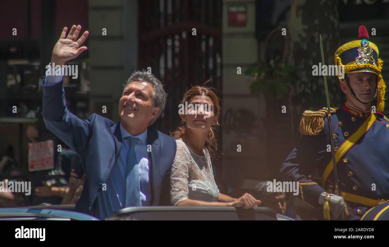 Le Président de l'Argentine Mauricio Macri et sa femme lors de sa journée d'inauguration Banque D'Images