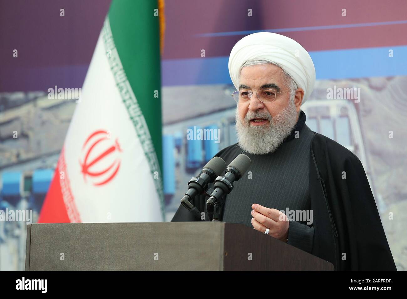 Téhéran, Iran. 28 janvier 2020. Un tableau de présentation fourni par la présidence iranienne le 28 janvier 2020 montre le président Hassan Rouhani lors de l'inauguration de projets d'infrastructure dans la capitale Téhéran. Crédit: Président De L'Iran/Zuma Wire/Alay Live News Banque D'Images