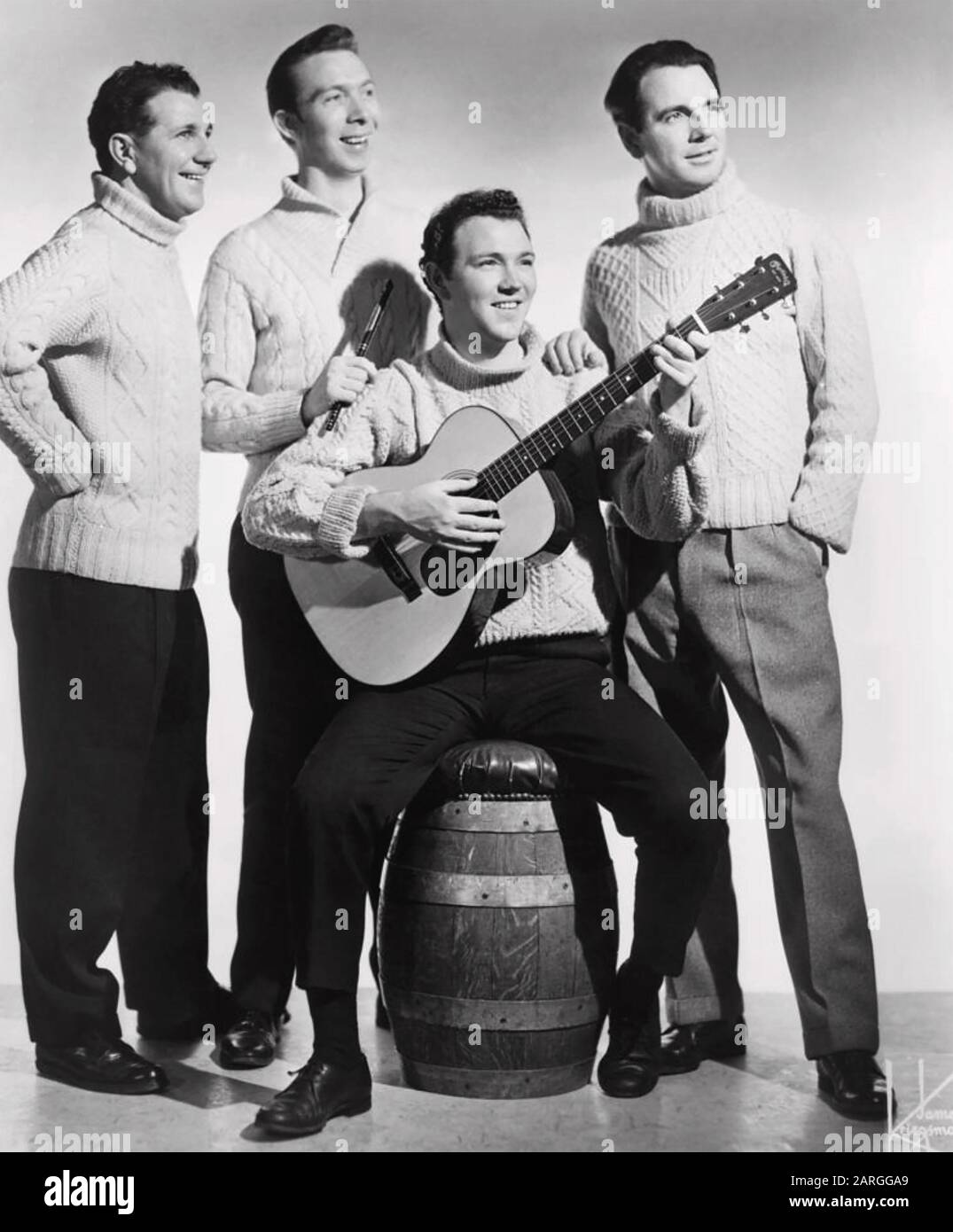 Les FRÈRES CLANCY photo promotionnelle du groupe folklorique irlandais vers 1960 Banque D'Images