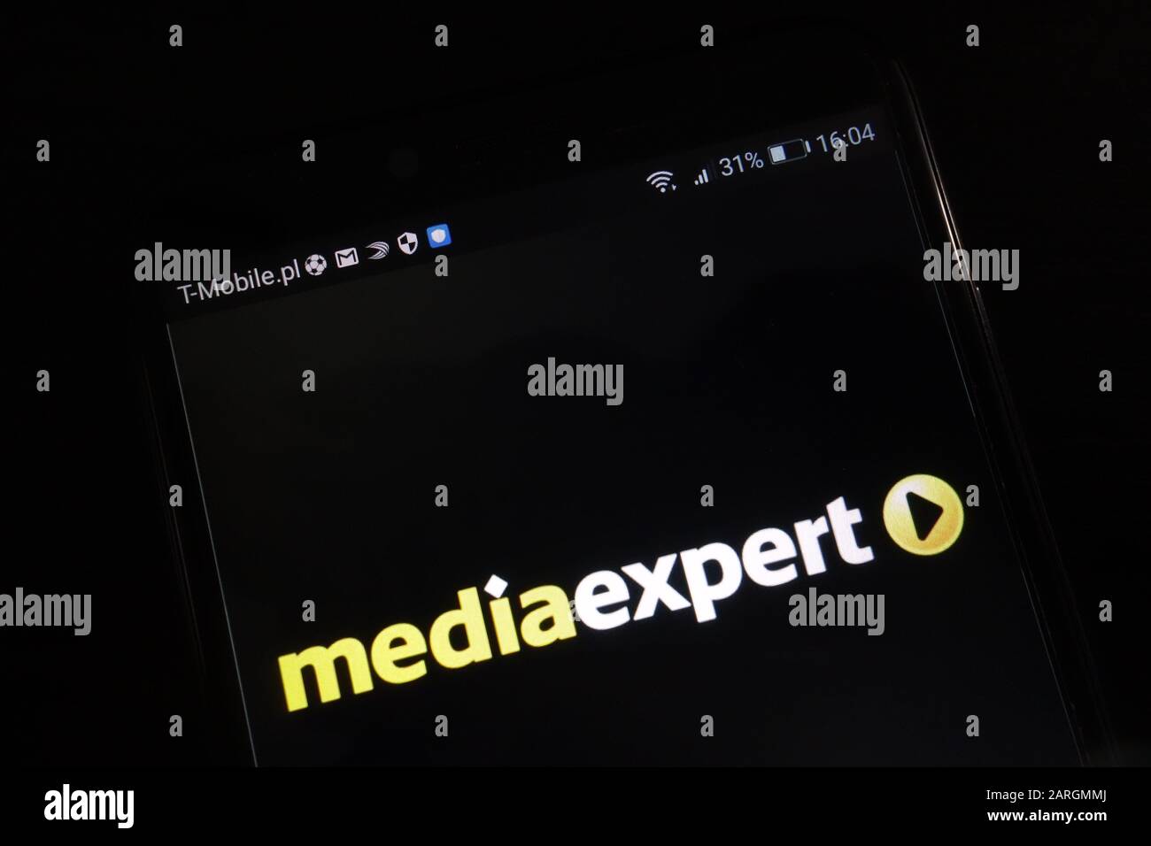 Logo Media Expert affiché sur un smartphone moderne Banque D'Images