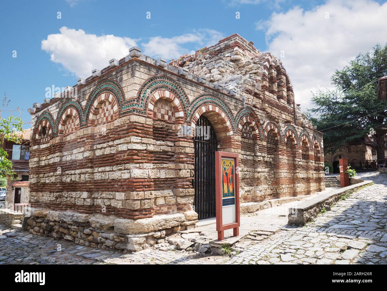Nessebar, Bulgarie. Ruines de l'ancienne Église du Saint-Archange Michael et Gabriel Banque D'Images