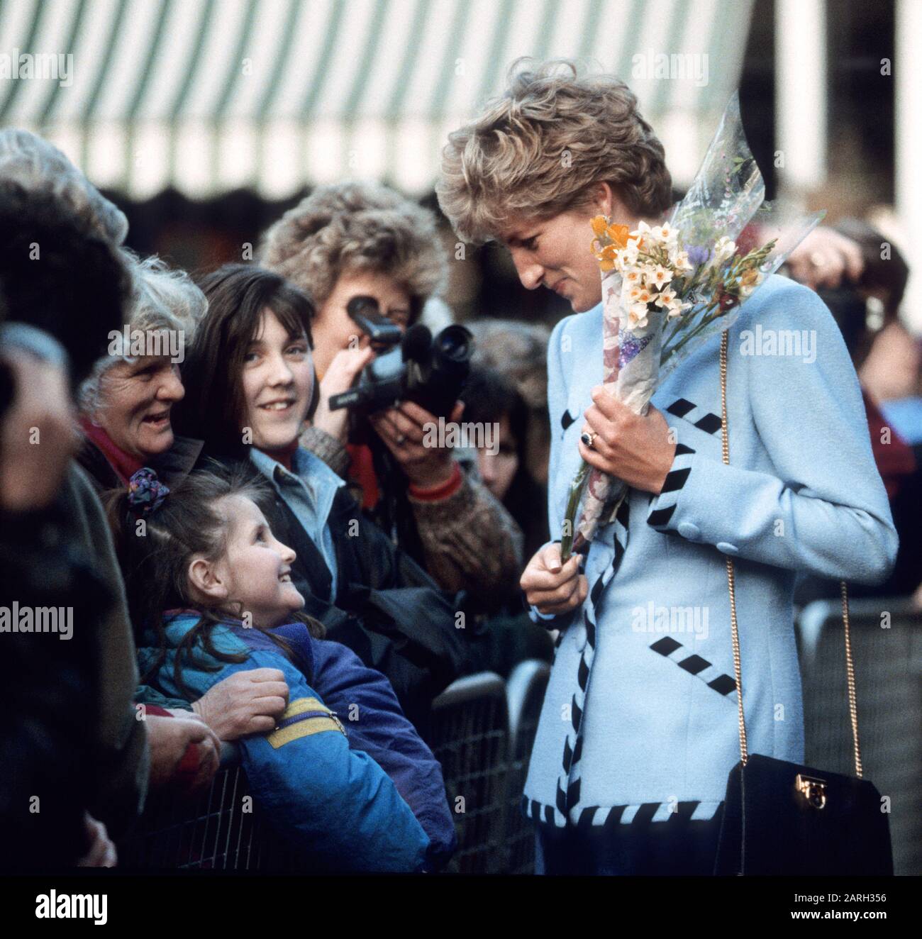 Hrh Princess Diana Visite La Playhouse, Nottingham, Grande-Bretagne Janvier 1993 Banque D'Images