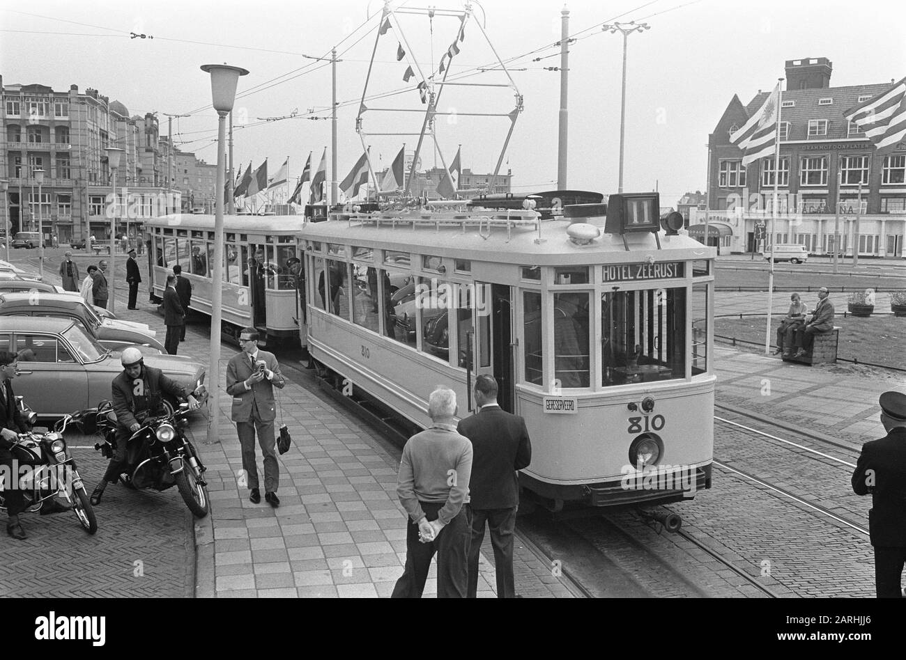 Quarante ans de tramway sont revenus à Scheveningen Date: 16 juillet 1967 lieu: Scheveningen, Zuid-Holland mots clés: Trams Banque D'Images