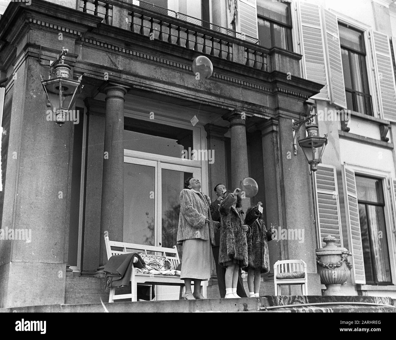 Tuinfeest Paleis Soestdijk T.g.v. Koninginnedag Date: 26 Avril 1949 Nom De L'Institution: Palace Soestdijk Banque D'Images