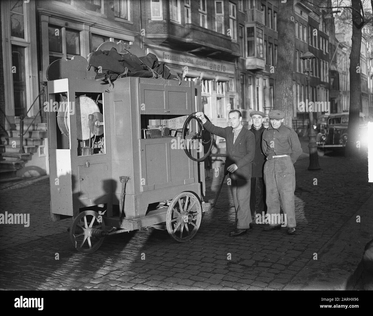 Organes du fourreau Date : 23 janvier 1950 mots clés : organes du fourreau Banque D'Images