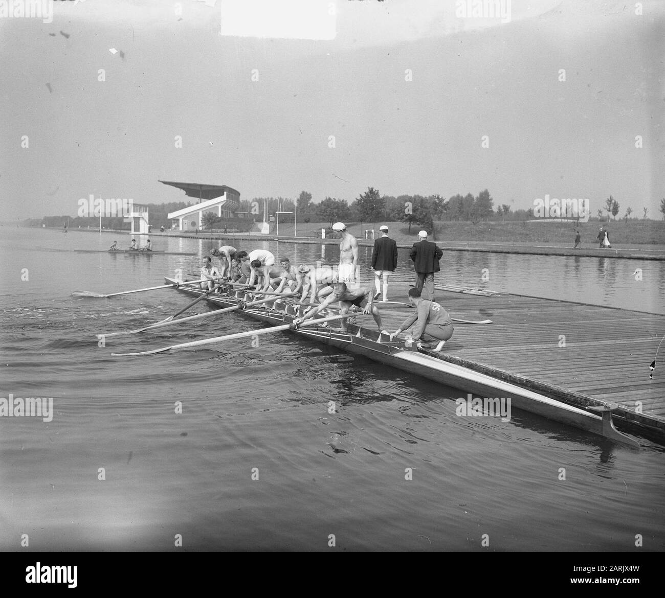 European Roeikamp Bosbaan Sweden Date : 25 Août 1949 Lieu : Amsterdam, Amsterdam, Amsterdam Bos, Bosbaan, Noord-Holland Mots Clés : Aviron Banque D'Images