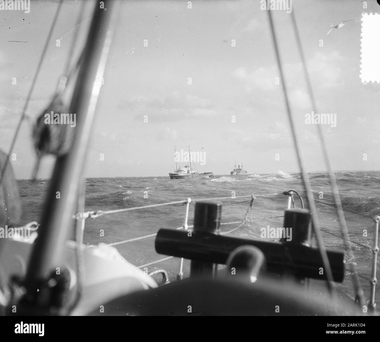 Anglais Ss. Radmar on sandplaat Hoek van Holland Date : 16 janvier 1952 lieu : Hoek van Holland Institutioningsname : SS Radmar Banque D'Images