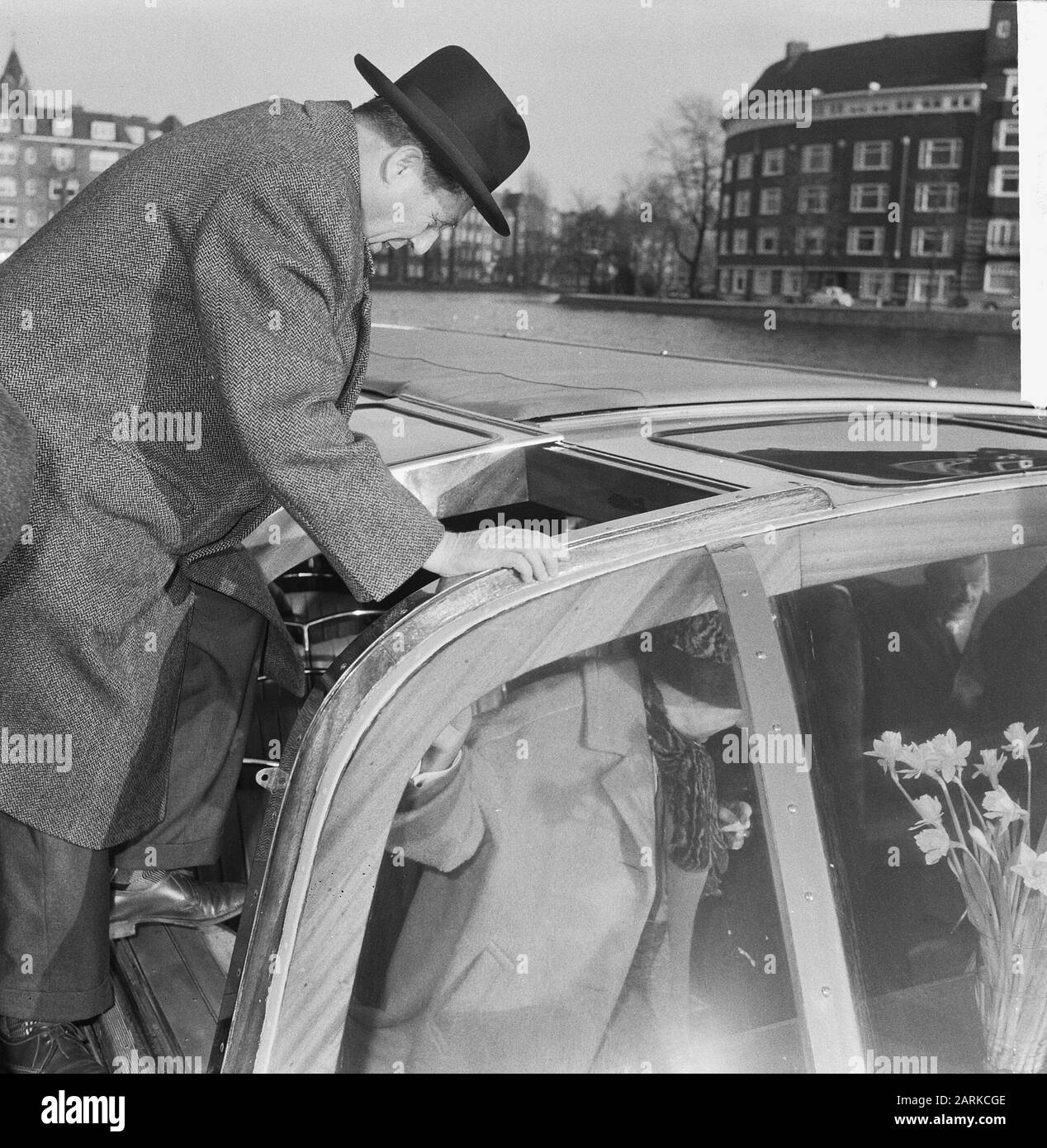 Cinq maires de municipalités européennes font une croisière Date: 17 janvier 1962 mots clés: Maires, COMINES, croisières Banque D'Images