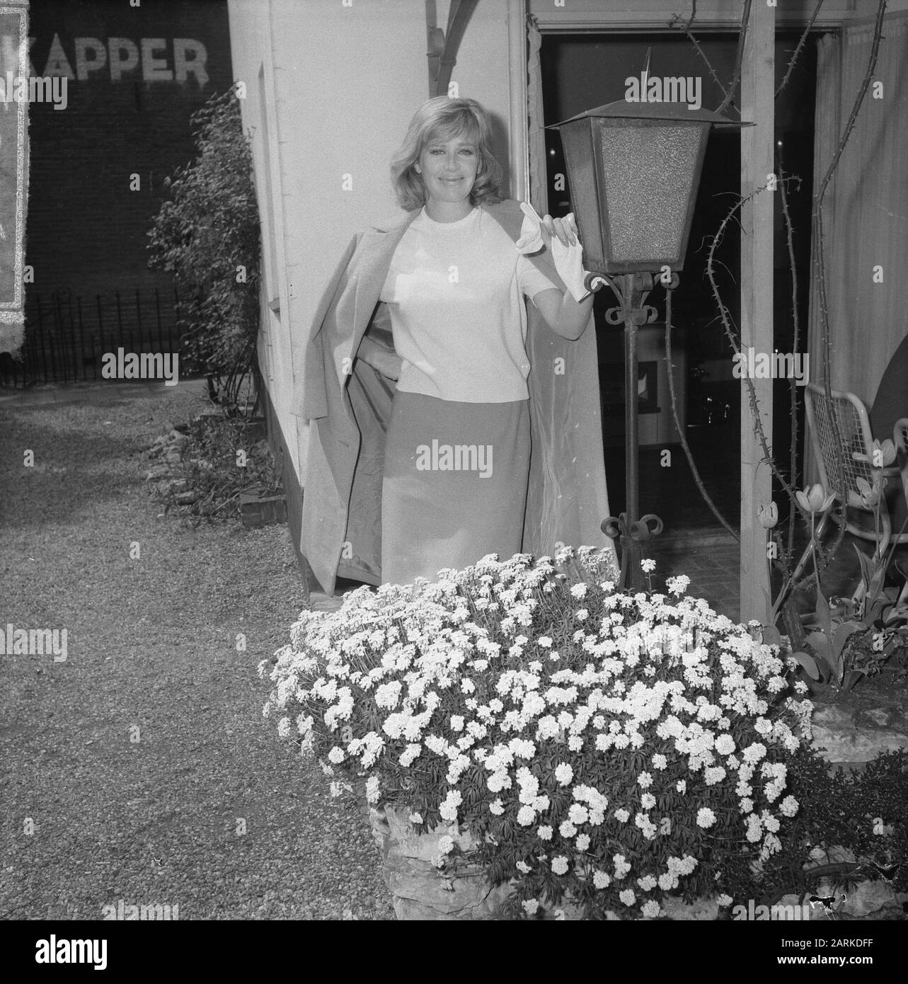 Hildegard Kneff actrice allemande à la télévision par Simon van Collum Date: 30 mai 1963 mots clés: Acteurs, programmes, acteurs Banque D'Images