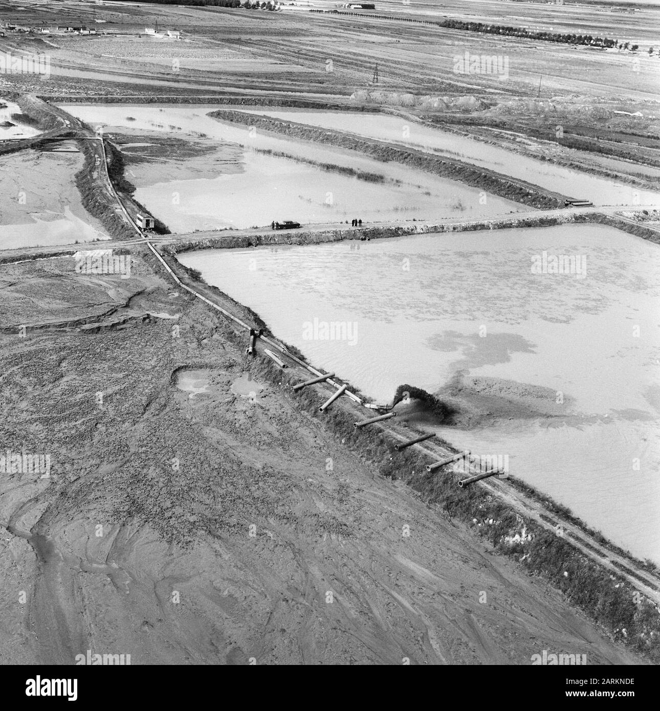 Puits de pulvérisation Date: Non daté mots clés: Puits de pulvérisation Banque D'Images