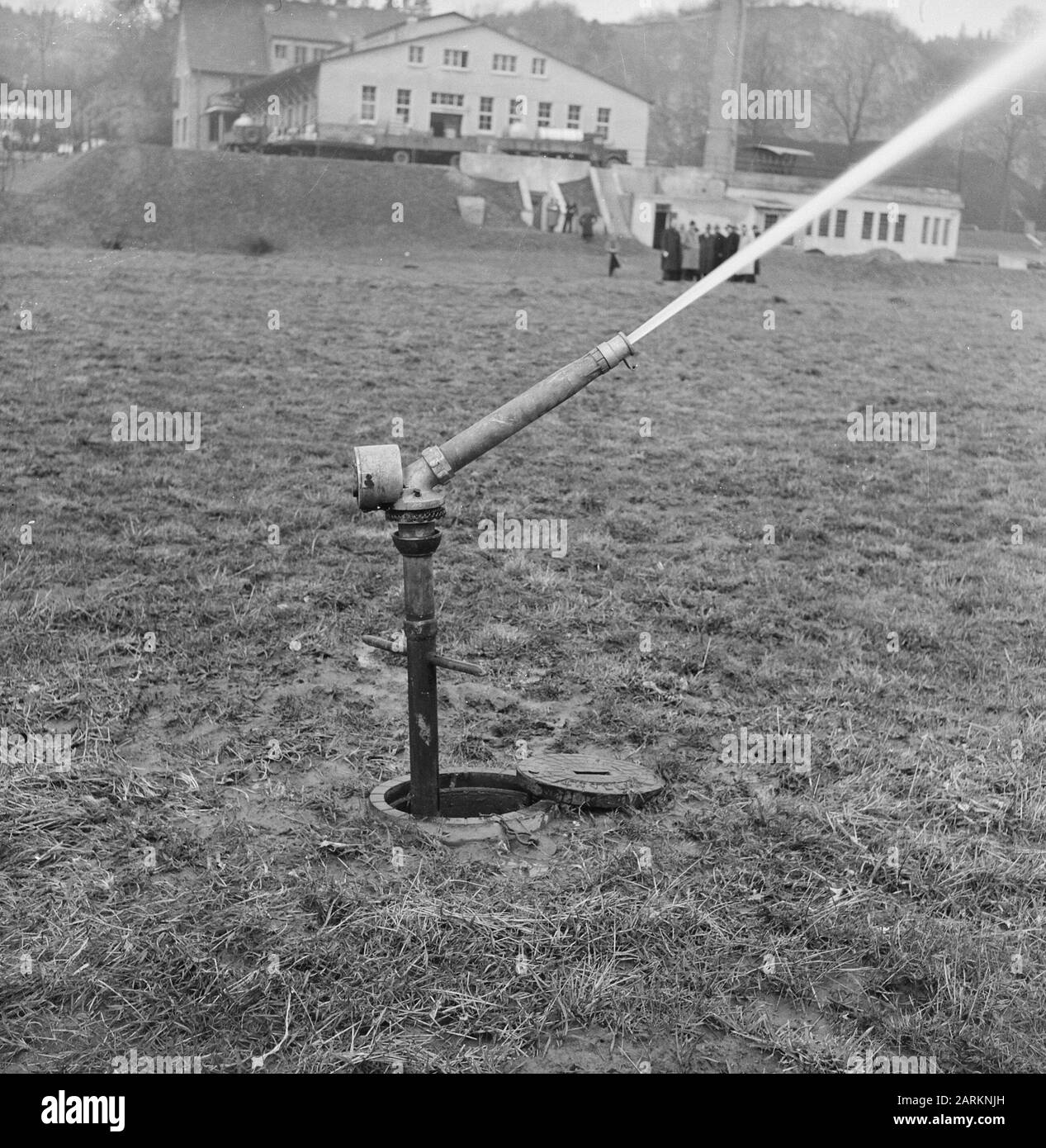 Installations de pulvérisation Date: Non daté mots clés: Installations de pulvérisation Banque D'Images