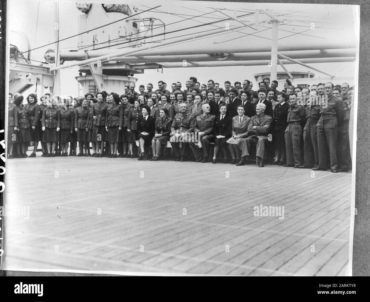 Navire hospitalier navire de l'hôpital Orange quitte Melbourne pour une mission de sauvetage à Batavia Date: 22 octobre 1945 lieu: Australie mots clés: Expédition Banque D'Images