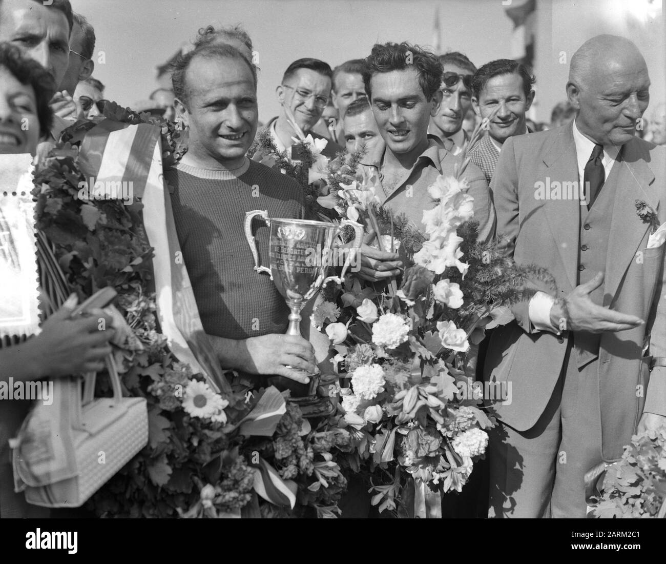 Grand Prix van Nederland Zandvoort Date: 19 juin 1955 lieu: Noord-Holland, Zandvoort Nom personnel: Grand prix des Pays-Bas Banque D'Images
