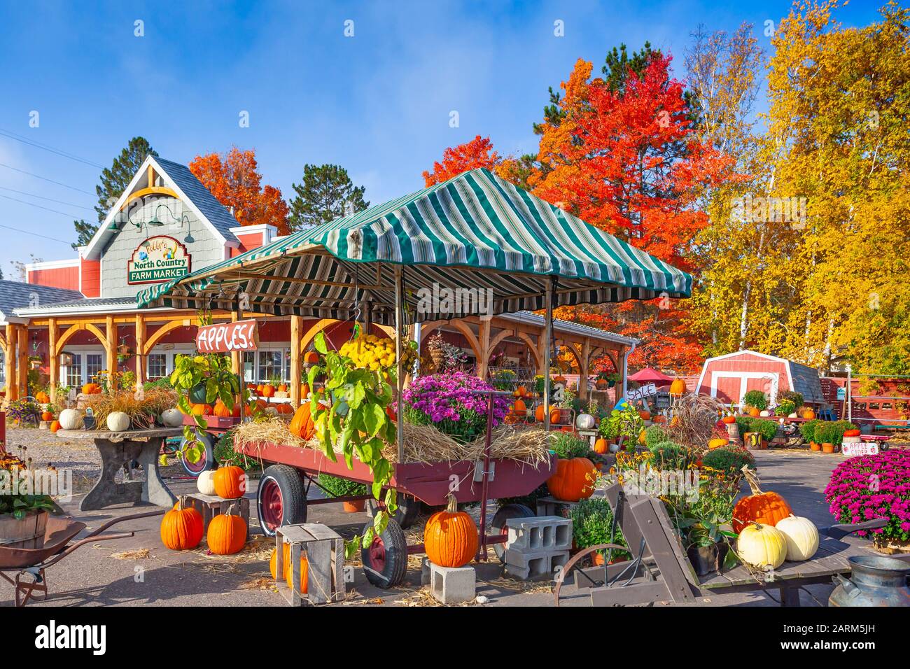 Marché agricole nord de Debbie à Minocqua, Wisconsin, États-Unis. Banque D'Images