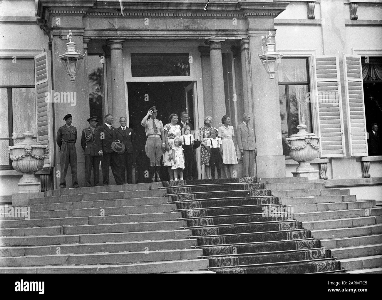 Ruiterfeest Princesses À Cheval Date: 19 Septembre 1947 Mots Clés: Princesses Banque D'Images