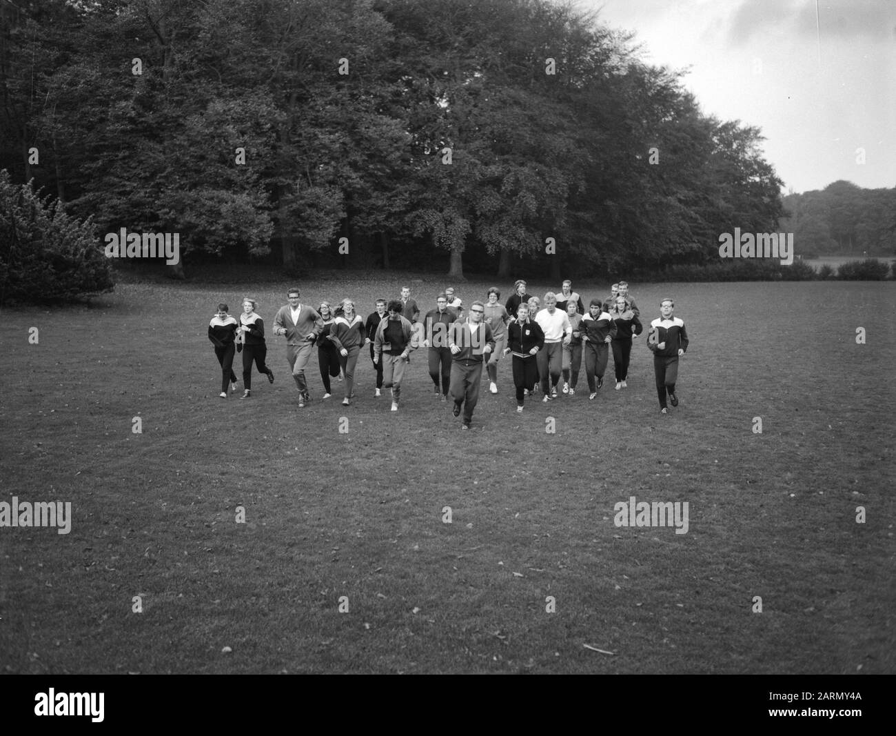 Formation sur LES DSI pour les nageurs et nageurs néerlandais Date de début : 12 octobre 1962 Nom personnel : DSI Banque D'Images