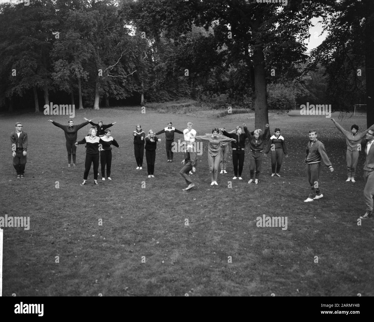 Formation sur LES DSI pour les nageurs et nageurs néerlandais Date de début : 12 octobre 1962 Nom personnel : DSI Banque D'Images