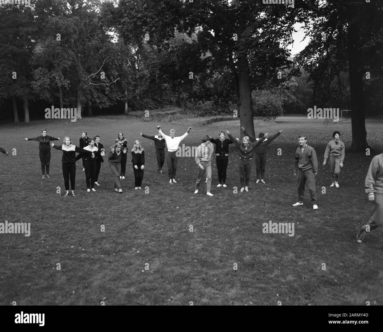 Formation sur LES DSI pour les nageurs et nageurs néerlandais Date de début : 12 octobre 1962 Nom personnel : DSI Banque D'Images