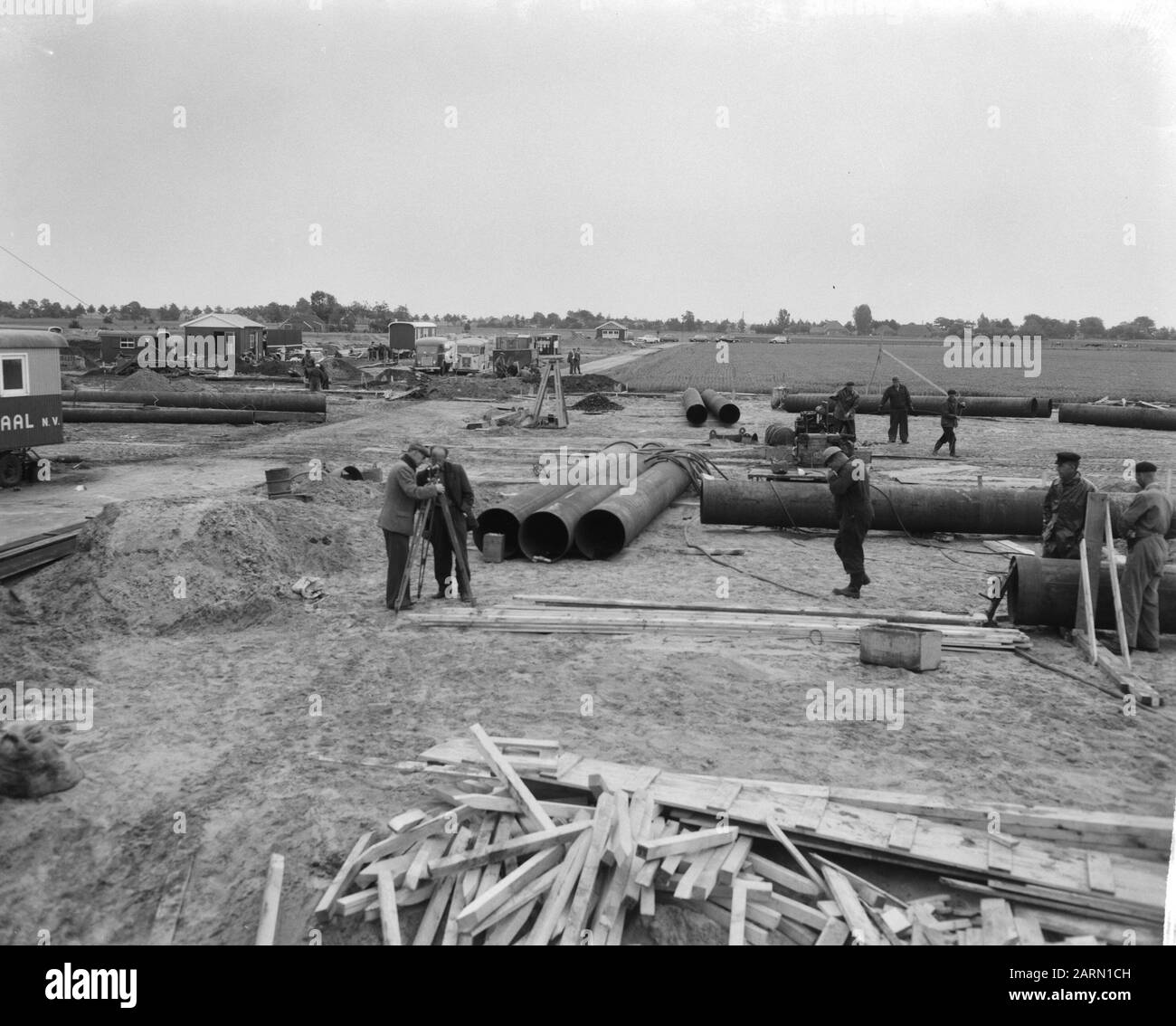 Gasbel Te Slochteren Dutch Gas Union Work Date: 15 Juin 1963 Lieu: Groningue, Slochteren Mots Clés: Gasbel, Work Institution Name: Dutch Gasunie Banque D'Images