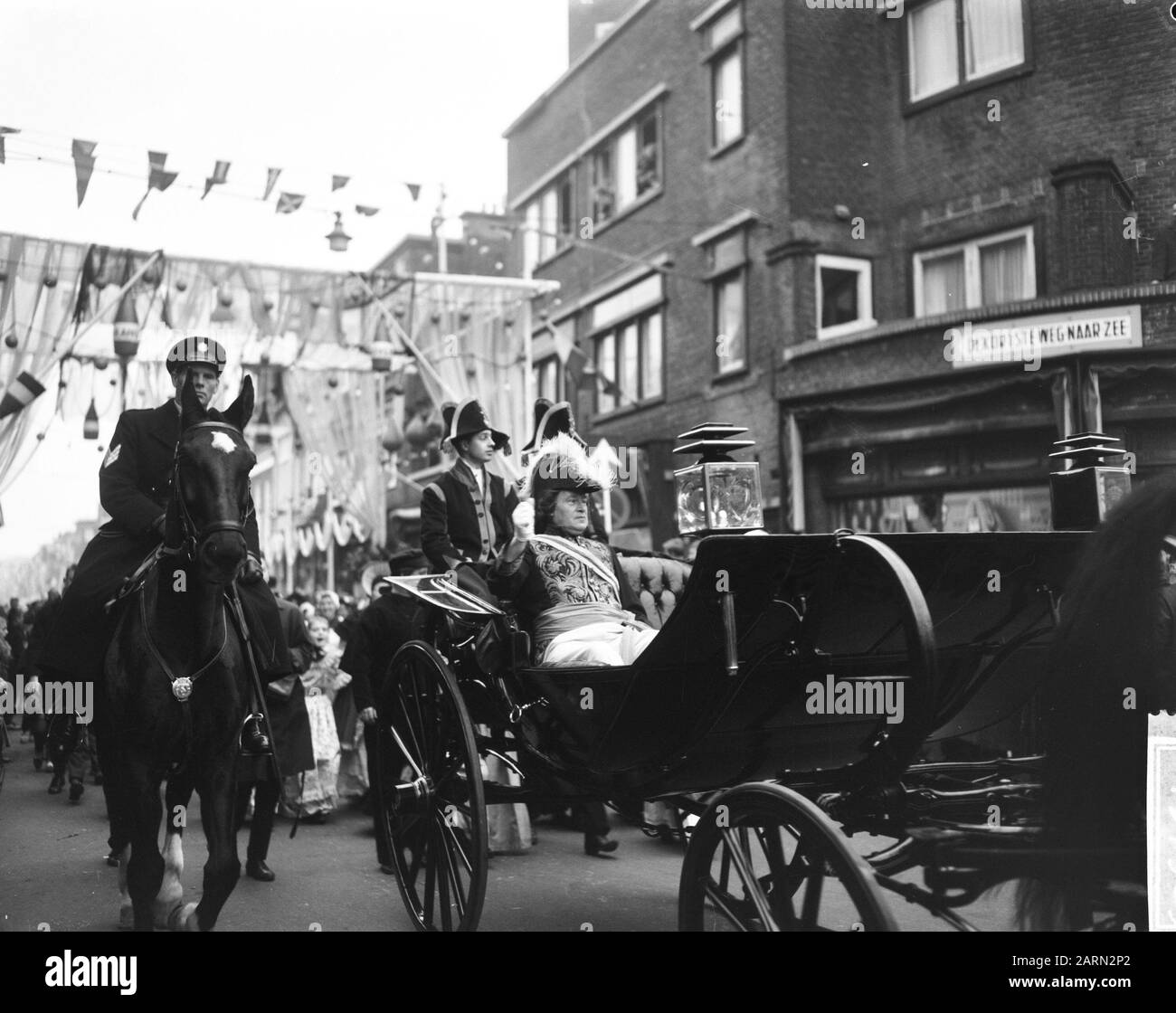 Te Scheveningen commémore l'atterrissage et l'entrée du Prince Willem Frederik. Arrivée du Prince Willem Frederik la plage de Scheveningen 1813-1963 Date: 30 novembre 1963 lieu: Scheveningen, Zuid-Holland mots clés: Arrivées, commémorations, entrées, débarquements, plages Nom personnel: Frederik, WILLEM PRINS Banque D'Images