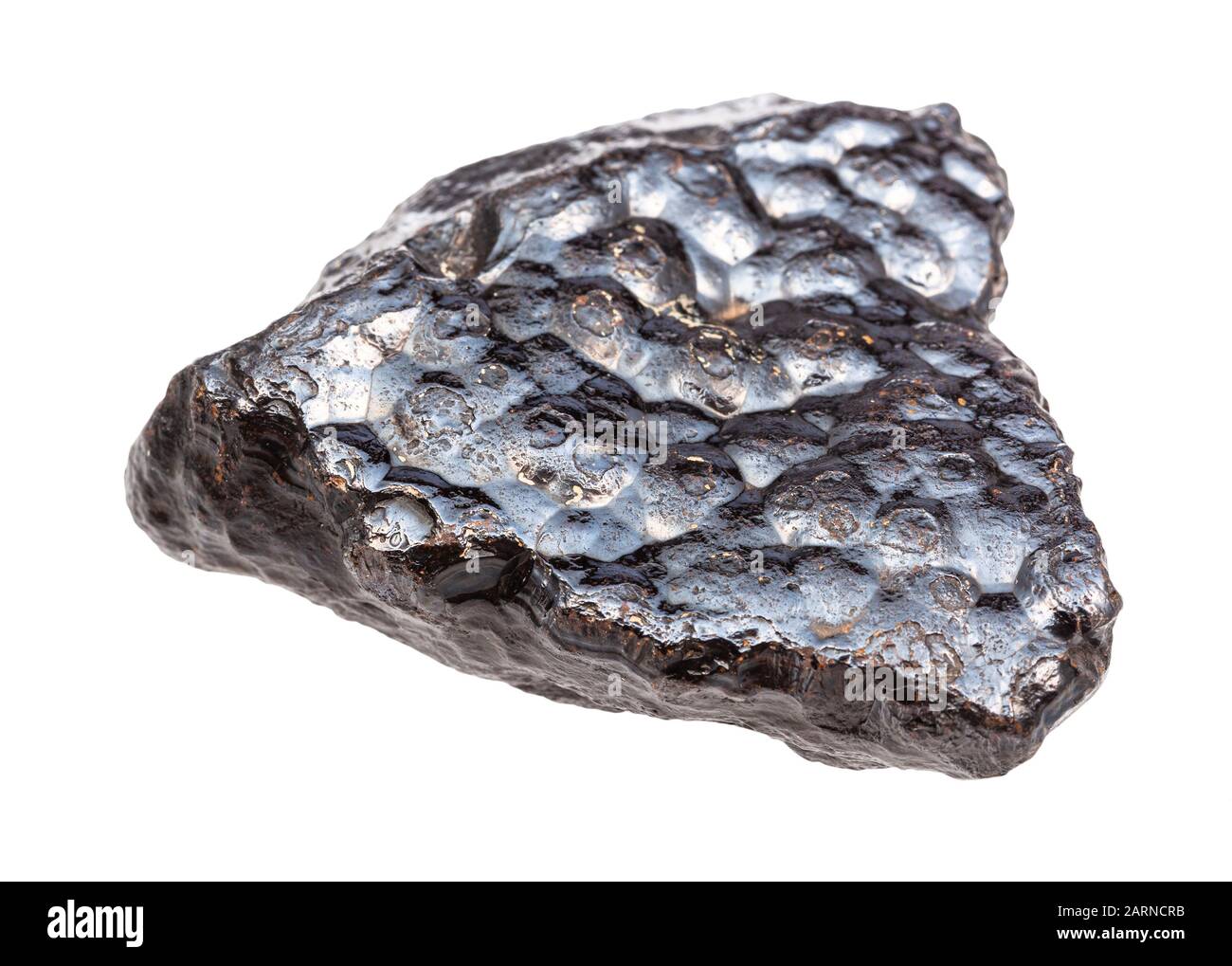 Gros plan de l'échantillon de minéraux naturels de la collection géologique - minerai de rein (Hématite, minerai de fer) roche isolée sur fond blanc Banque D'Images