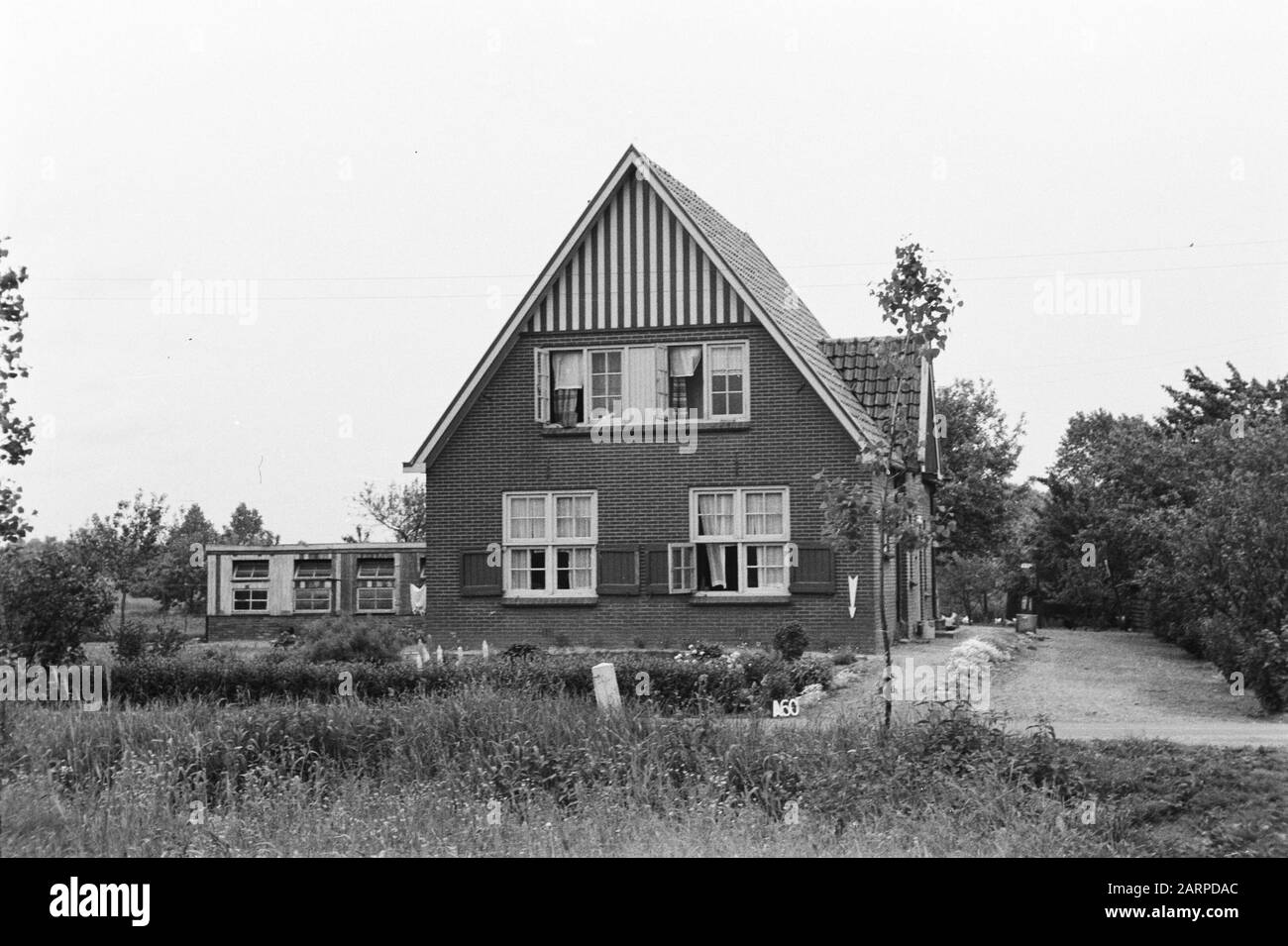 Service culturel à points fixes Huis près d'Aalten Annotation: A-60. Terreinwatermodifications Banque D'Images Service culturel à points fixes Huis près d'Aalten Annotation: A-60. Terreinwatermodifications Banque D'Images