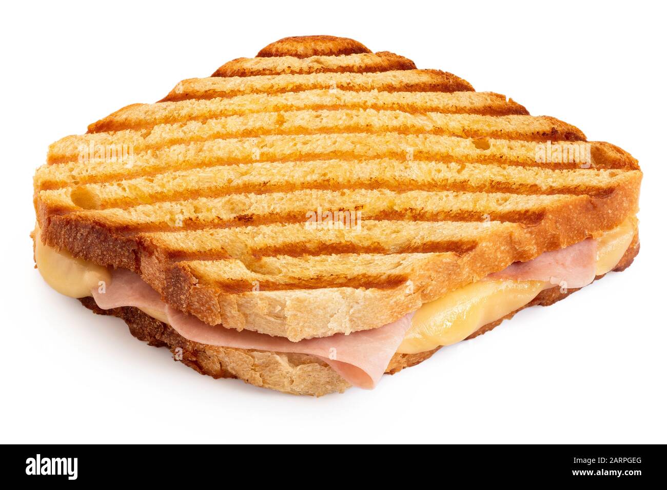 Sandwich au fromage grillé et au jambon avec des marques de gril isolées sur blanc. Banque D'Images