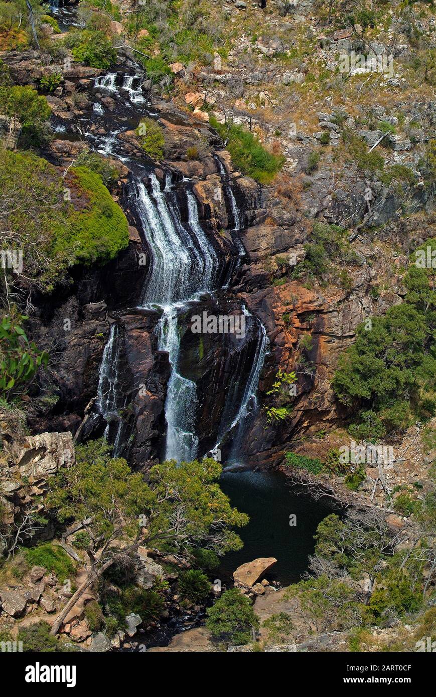 Australie, vue depuis le belvédère MacKenzie jusqu'aux chutes MacKenzie dans le parc national Grampians, Victoria Banque D'Images