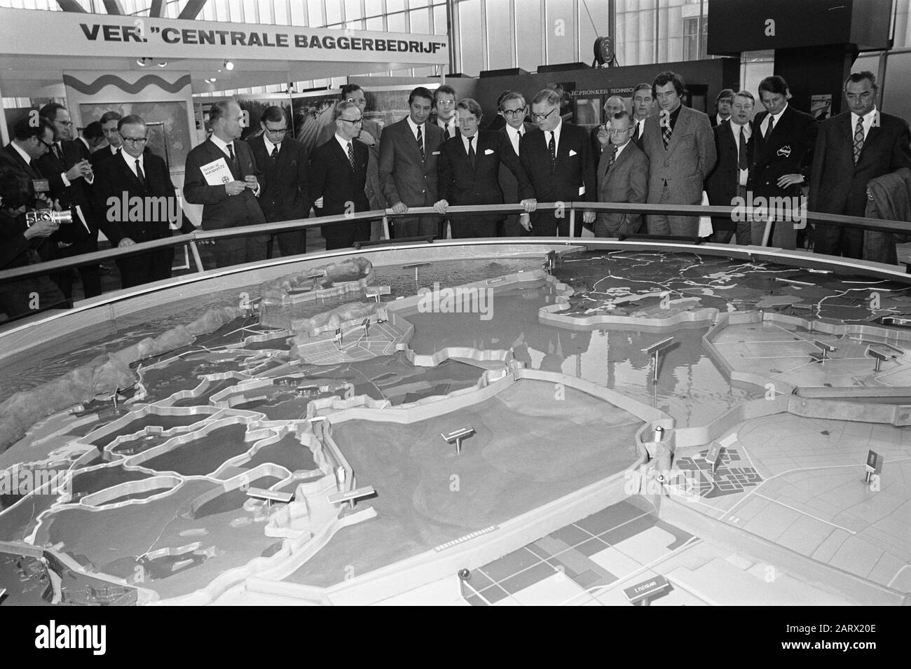 Exposition Europort 1972 ouvert au RAI Date: 14 novembre 1972 mots clés: Expositions Nom de l'institution: RAI Banque D'Images
