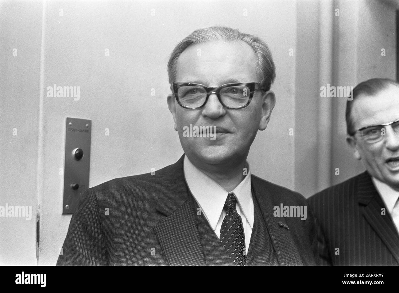 Trouw vingt-cinq ans, à Krasnapolsky, numéro 13 et 1 Bruins Slot (Head) Date : 27 janvier 1968 Nom personnel : Bruins Slot Nom de l'établissement : Trouw Banque D'Images