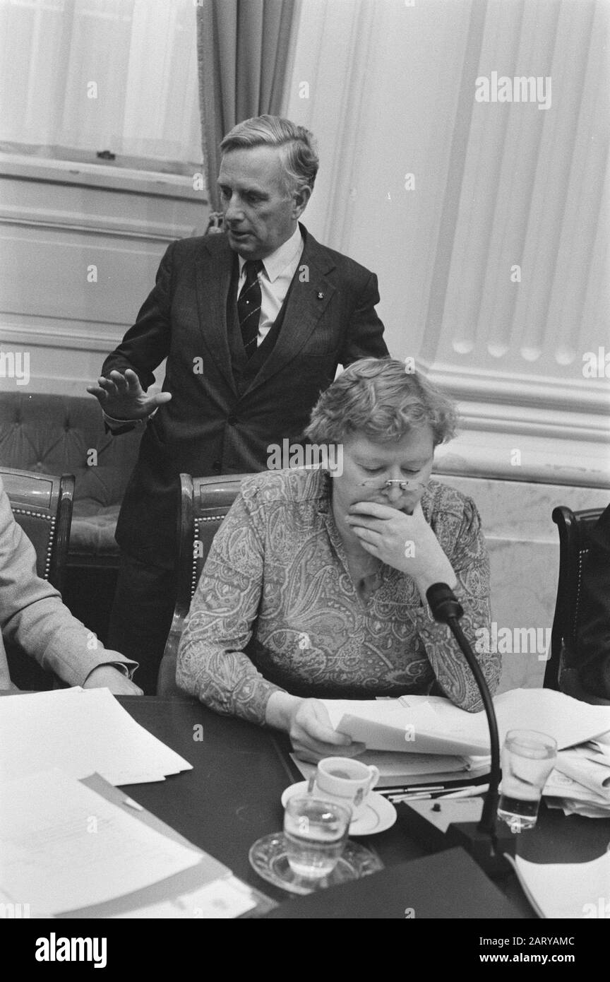 Deuxième Chambre, Réunion Du Comité Public Soza/Justice Bc Politique Sur Les Minorités En Droit Du Travail Travailleurs Étrangers Date : Le 5 Septembre 1984 Mots Clés : Nom De L'Institution Politique : Deuxième Chambre Banque D'Images