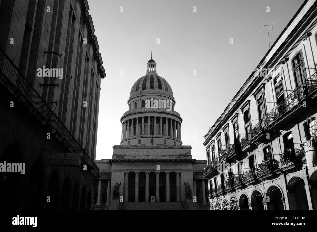 Le Capitole situé à la Havane, Cuba, est une réplique du Capitole américain. Banque D'Images