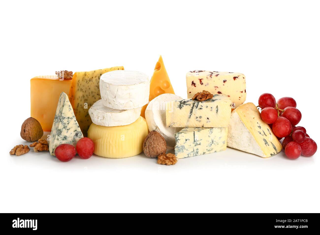 Assortiment de fromages frais sur fond blanc Banque D'Images